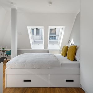 Studio grande con letto king size
